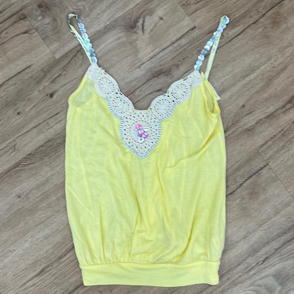 FREE PEOPLE Tank Sz XS Boho Cami Adjustable Straps Crochet Seashells NWOT